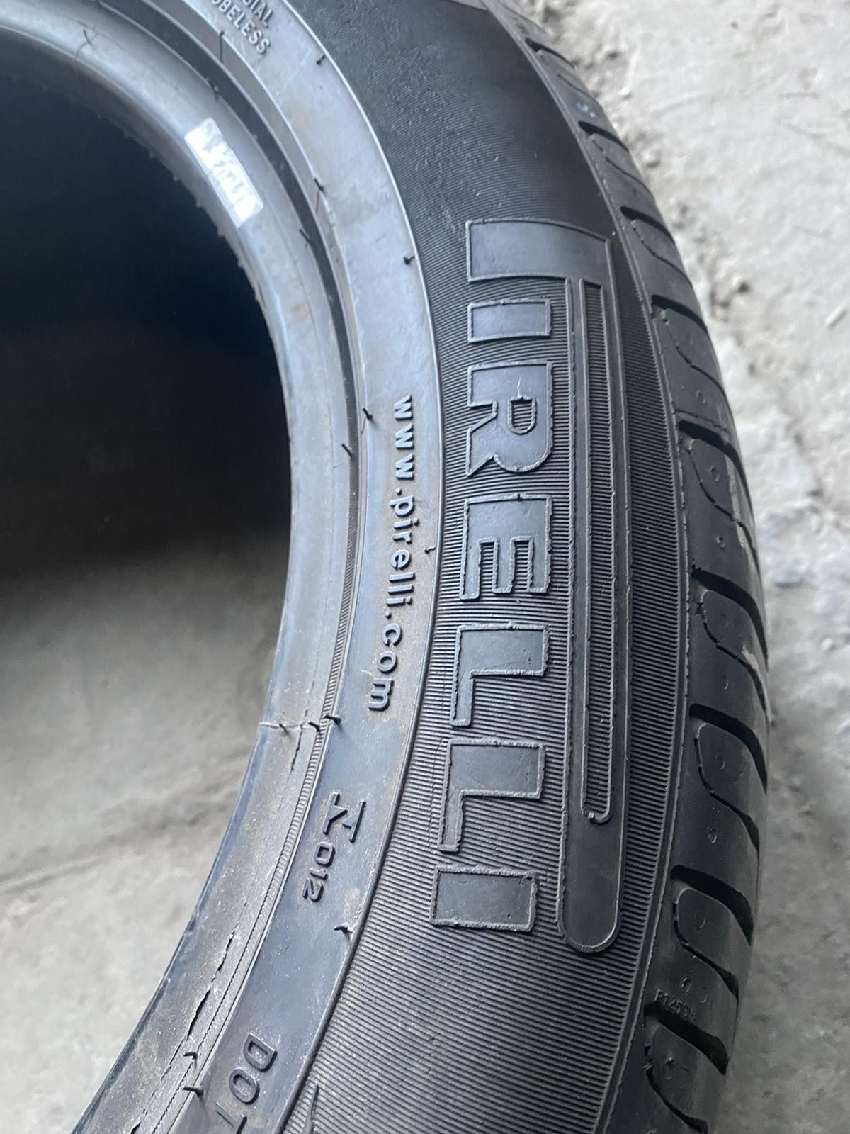 235.50.18 Pirelli 2шт лето БУ склад шины резина из Европы 50 R18