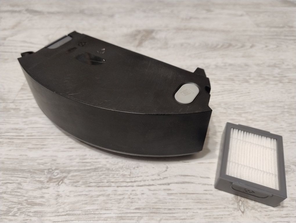 Pojemnik na śmieci + Nowy filtr Irobot Roomba e5, i3, i5, i7, j5