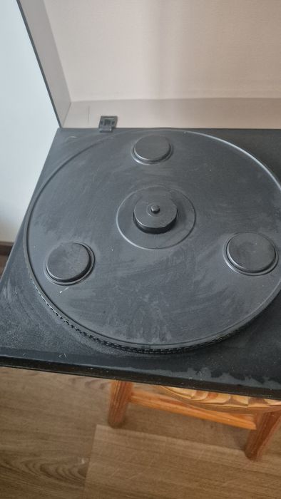 Gramofon model Artur nie działa
