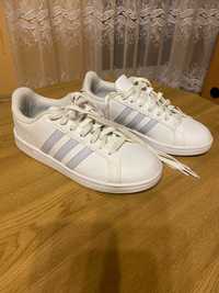 Buty damskie f-my Adidas, rozmiar 40