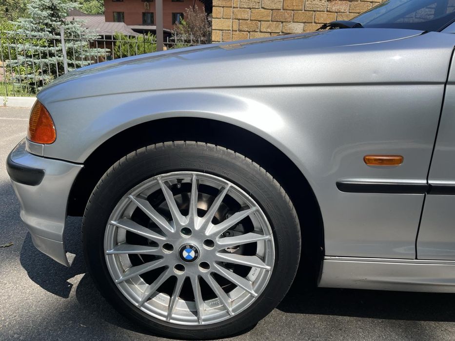 BMW 3 E46в дуже гарному стані