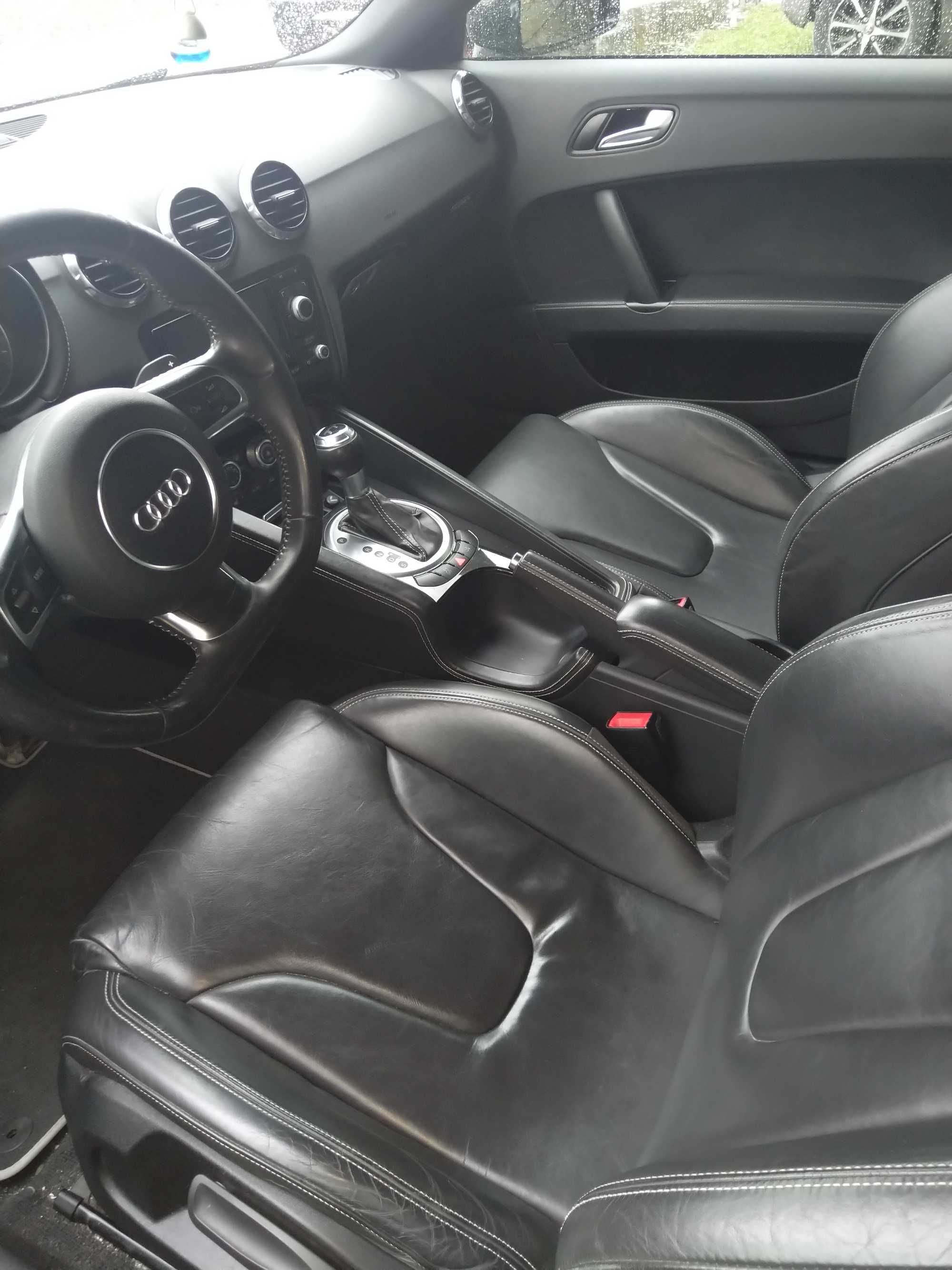Audi TT Quatro 2.0 tdi SLine