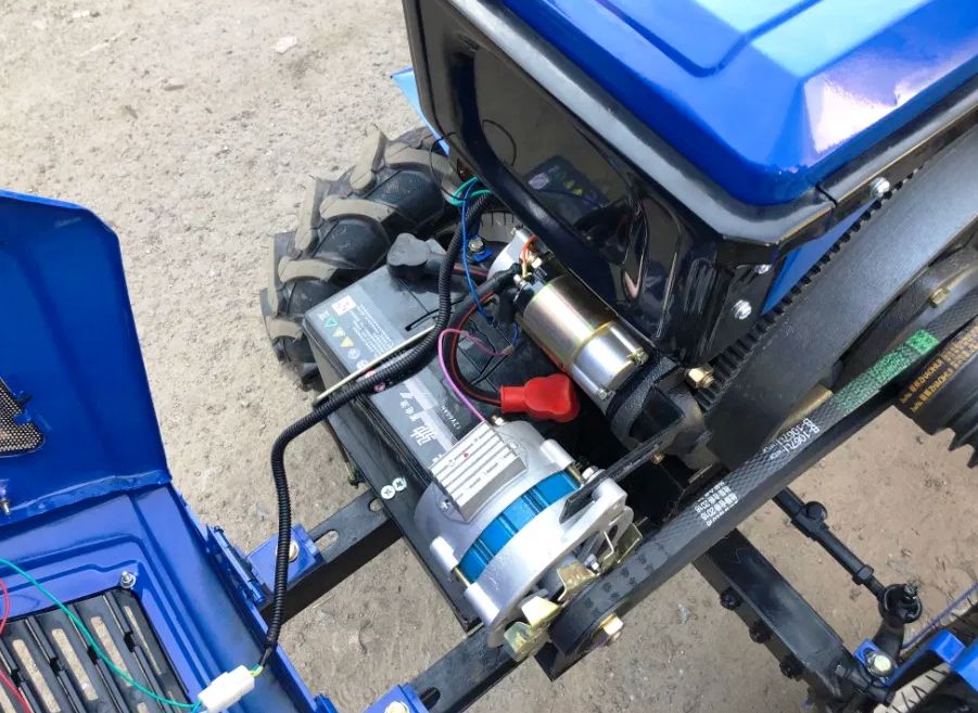 Мототрактор Булат Т25 LUX+фреза +плуг 2кор Трактор