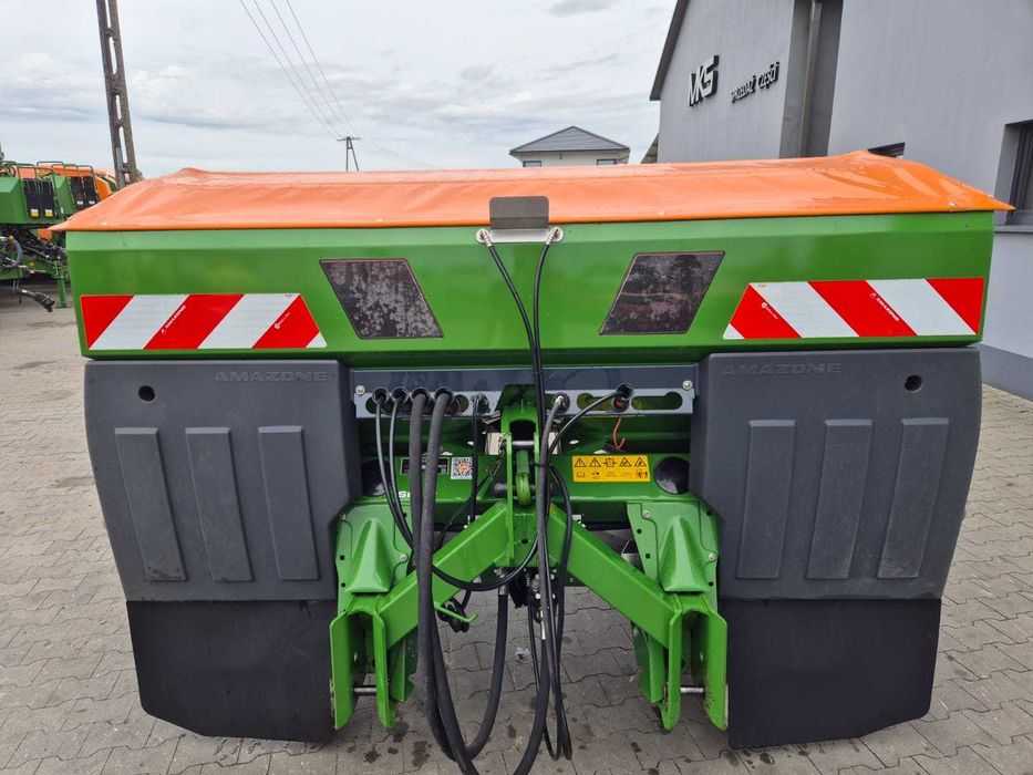 Rozsiewacz zawieszany Amazone ZA-TS 2000 Profis Hydro 2015r Amatron3
