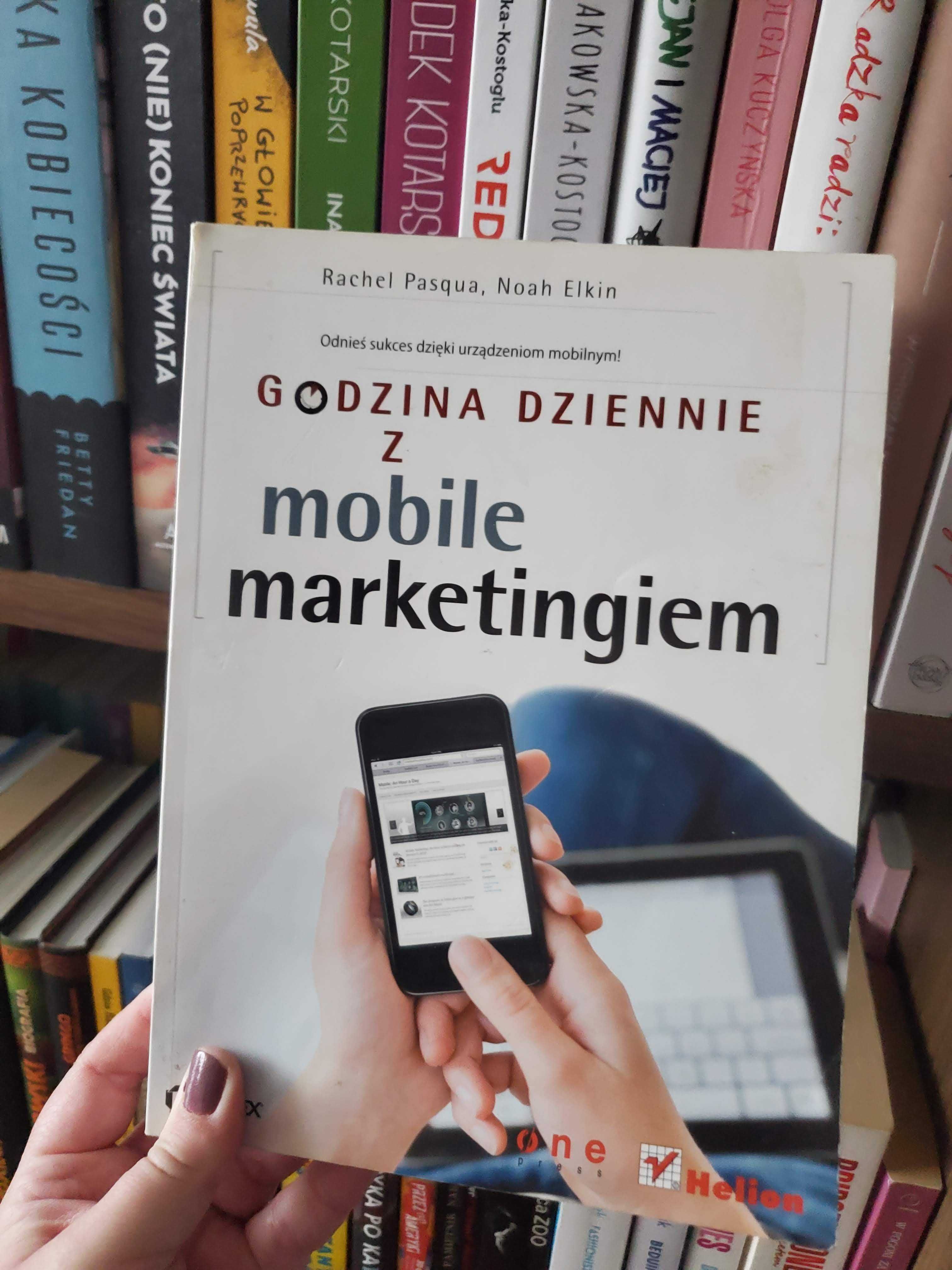 Godzina dziennie z mobile marketingiem Pasqua Elkin