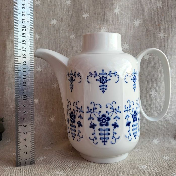 Фарфоровый кофейник, заварник, Германия