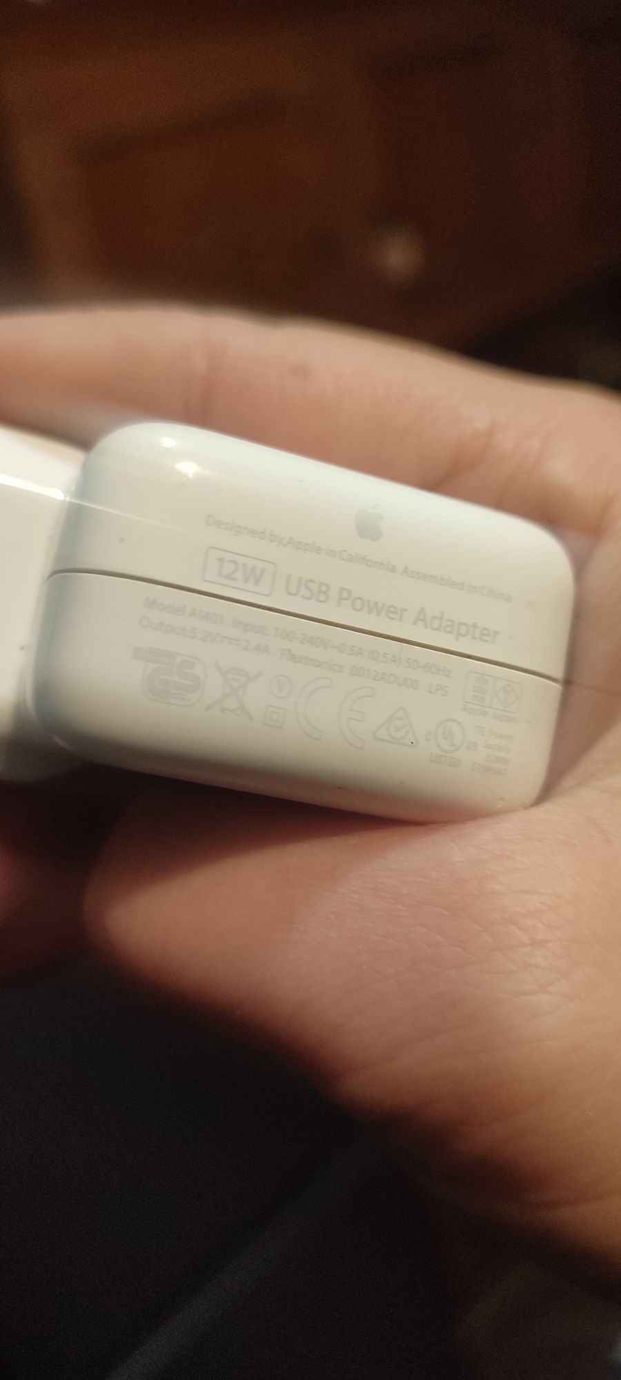 USB power Apple 12 w.
