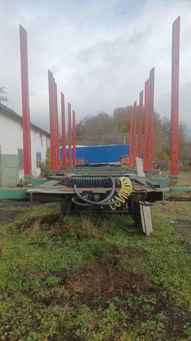 Scania лісовоз з 6х6 маніпулятором