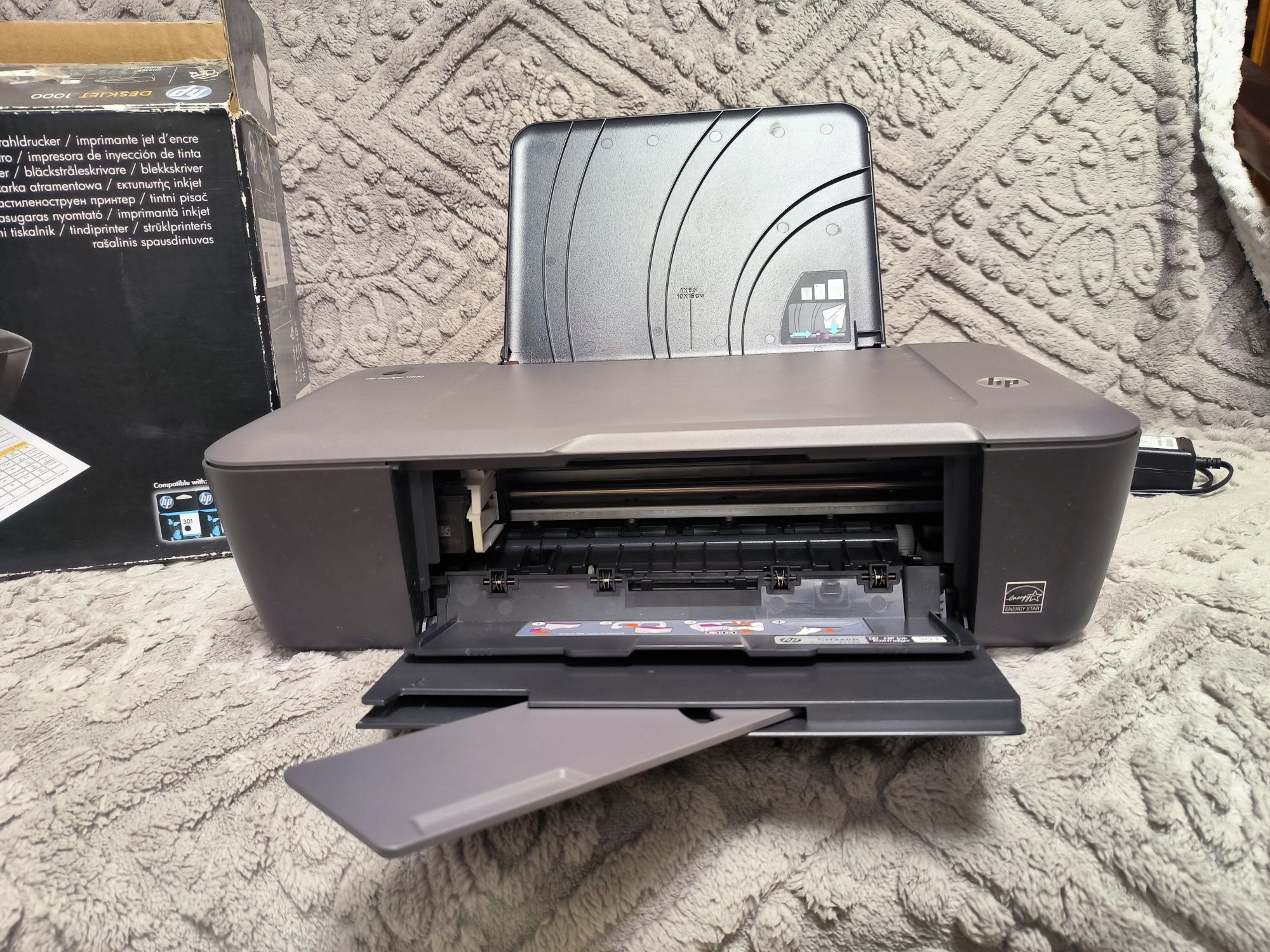 Принтер hp deskjet 1000