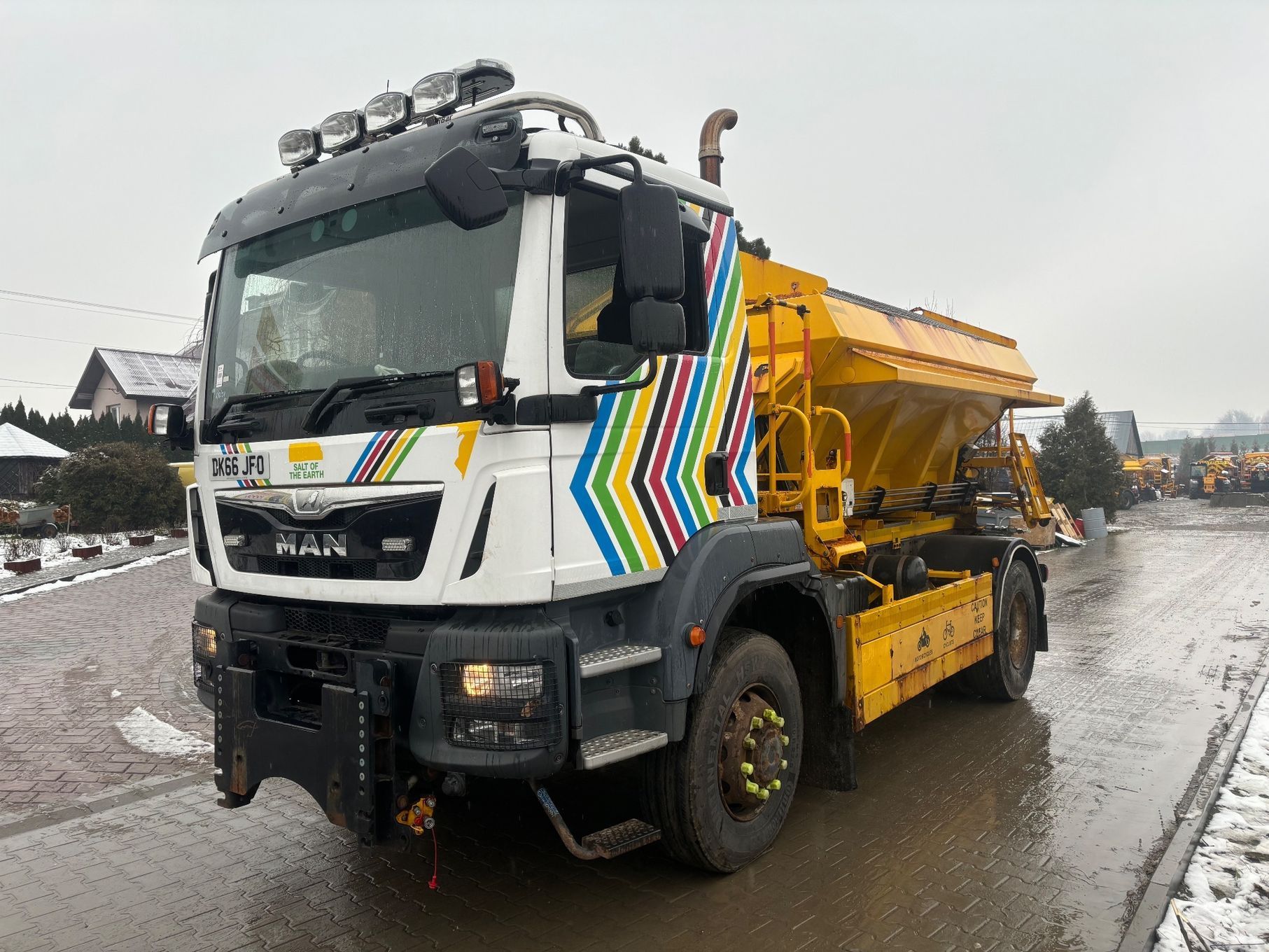MAN TGM 18.290 4X4BB piaskarka solarka econ pług schmidt  Man tgm 4x4 e6 Piaskarka solarka econ pług schmidt 2016 manual