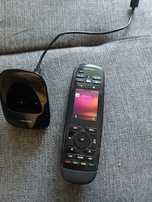 Pilot uniwersalny Logitech Harmony Touch