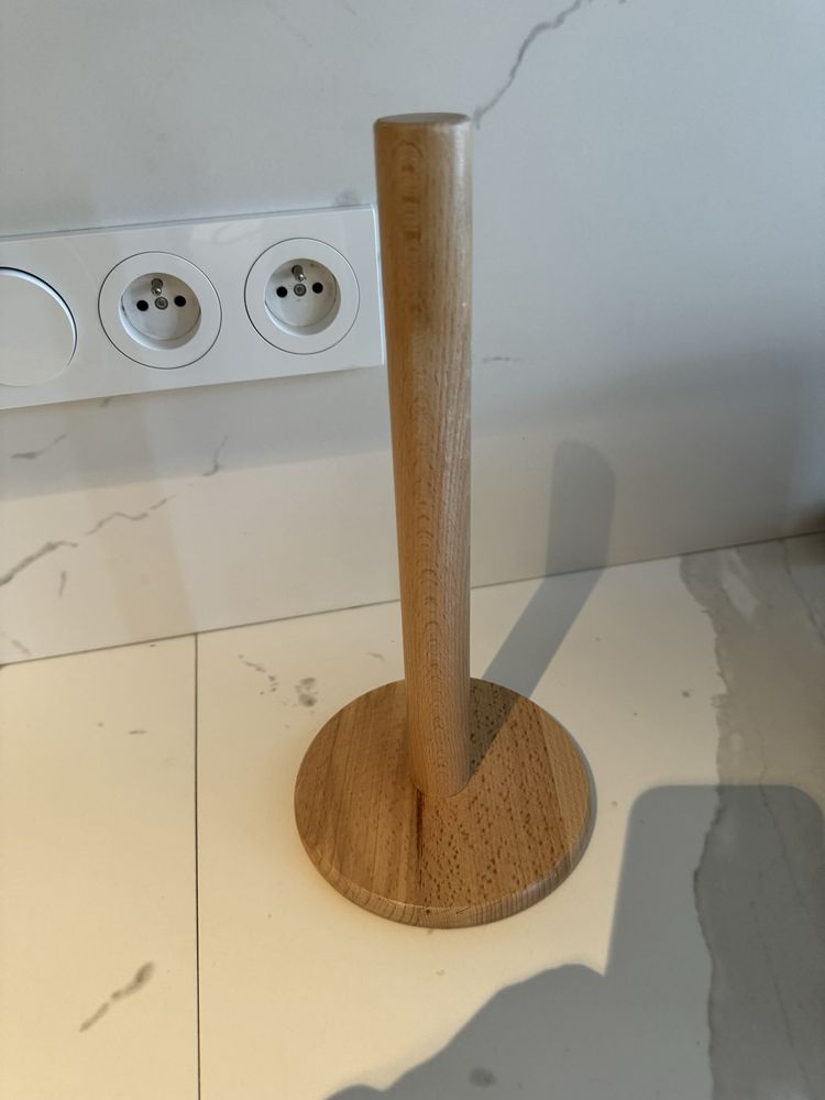Uchwyt stojak na ręcznik papierowy  IKEA drewniany