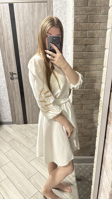 Сукня з льону, плаття з вишитим колоском