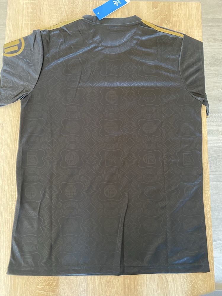 Camisola bayern de Munich 125 anos