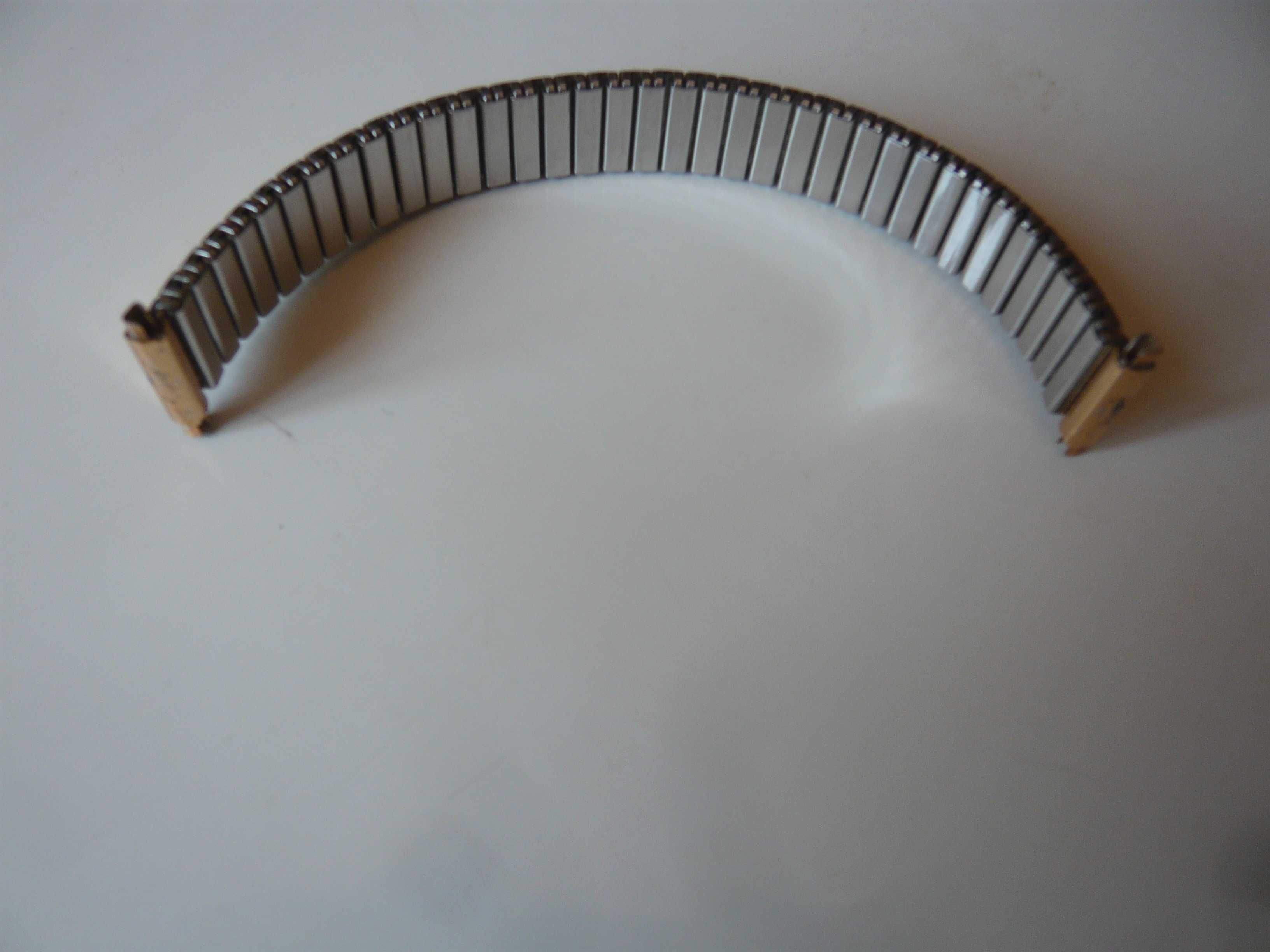 Bracelete metálica dourada 16-21 mm