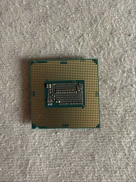 Procesor Intel i7-9700K 3.60HZ Płyta Z390 Pro4+chłodzenie