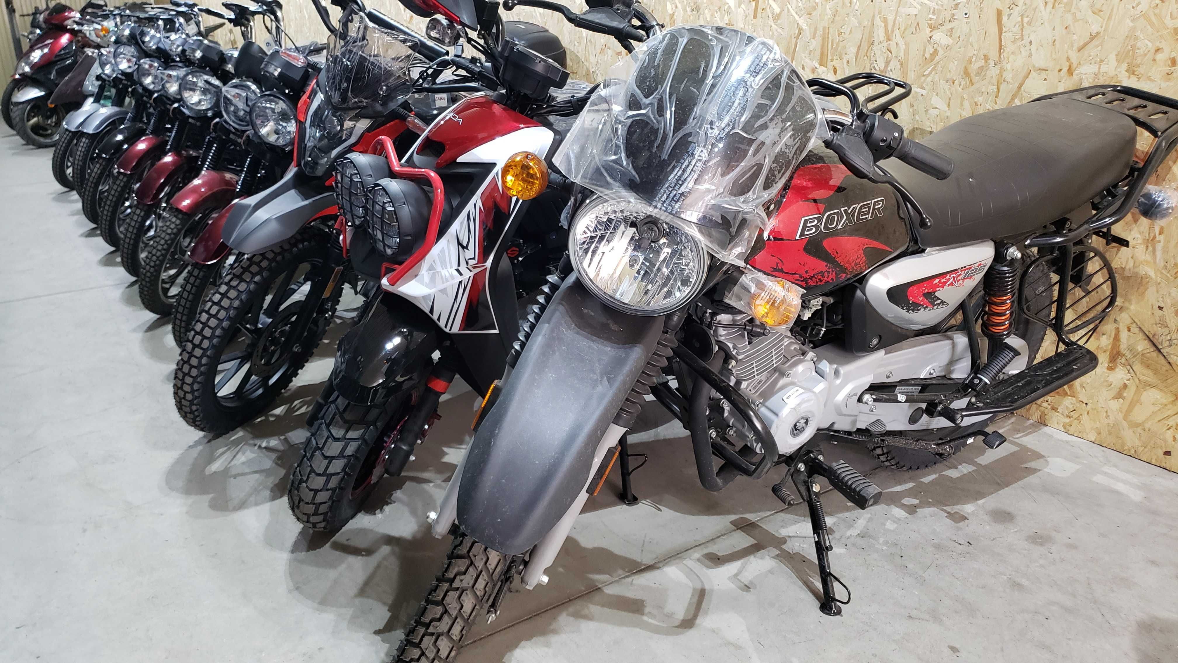 Мотоцикл Bajaj Boxer 125 безкоштовна доставка до 100км