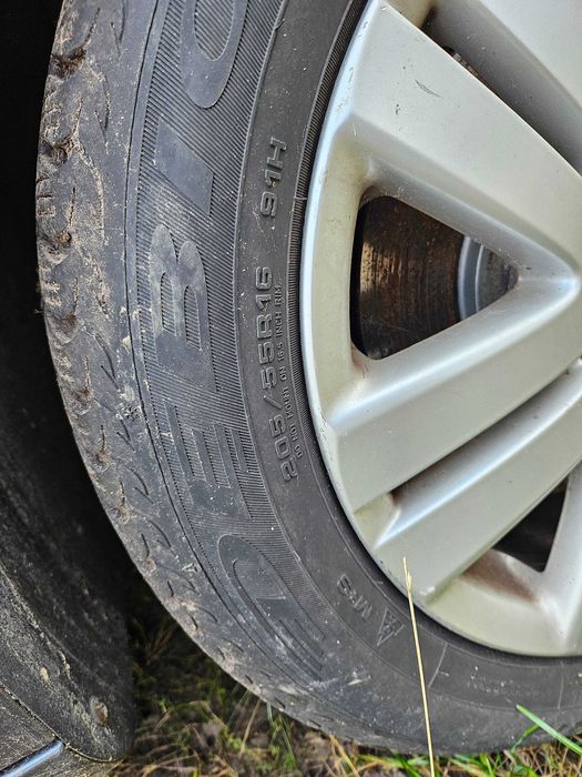 Vw eos golf V felgi aluminiowe opony zimowe 205/55/16 komplet koła