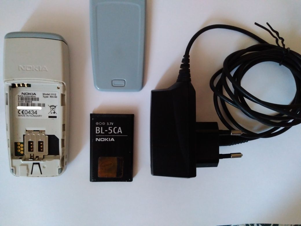 NOKIA       1112