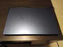 Laptop firmy asus