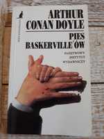 Pies Baskervilleów. Arthur Conan Doyle. Kieszonka