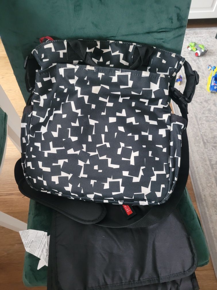 Świetna torba skip hop do wózka