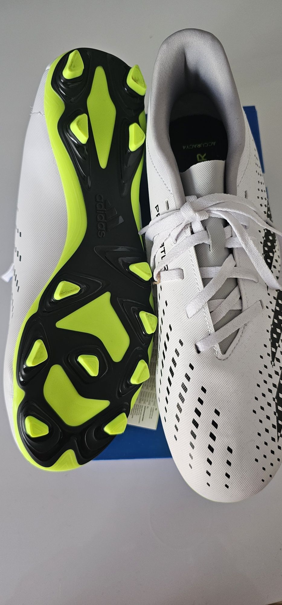 Korki Predator rozmiar rozmiar44⅔ NOWE!