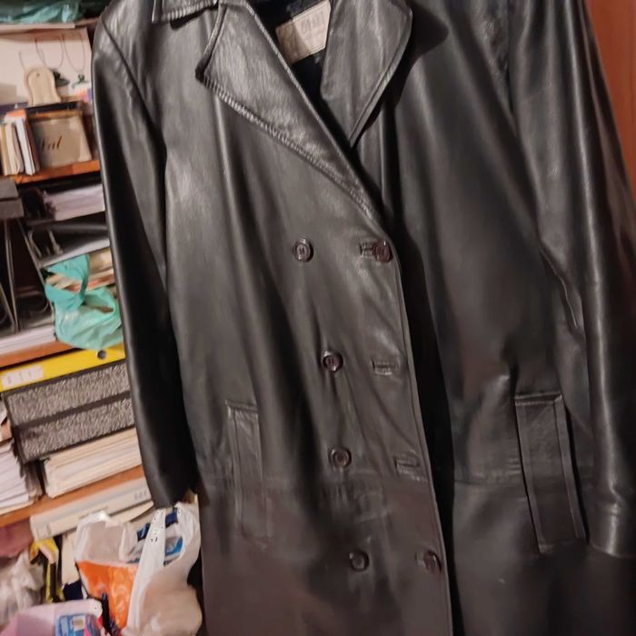 Casaco comprido em pele