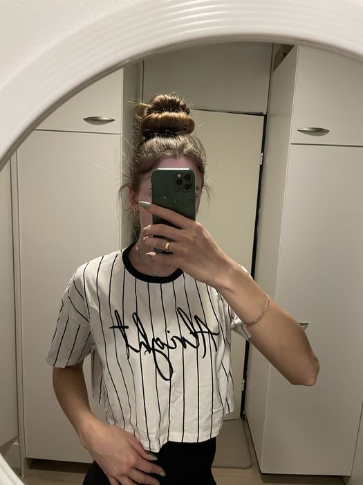 Укорочені футболка/майка