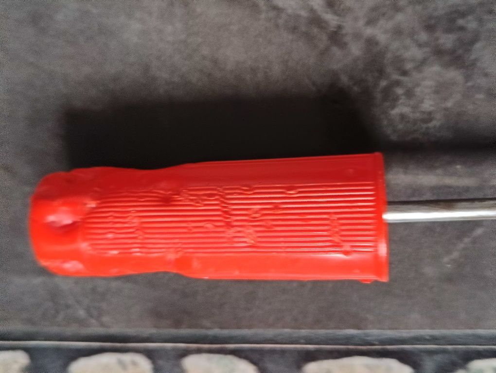 Pompka do różnych piłek z końcówkami