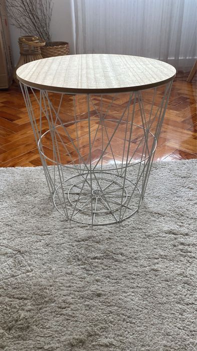 Mesa banco com arrumação