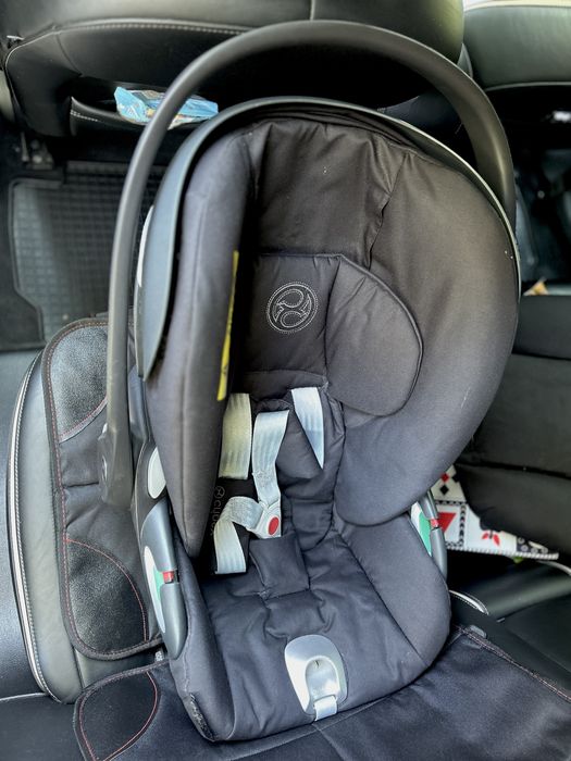 Автолюлька Cybex Cloud Z2 (розкладається в лежаче положення)