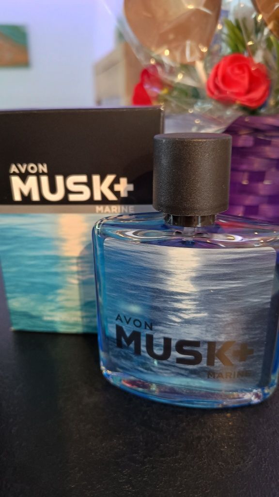 Zestaw perfum męskich Avon Musk Indiwidual blue