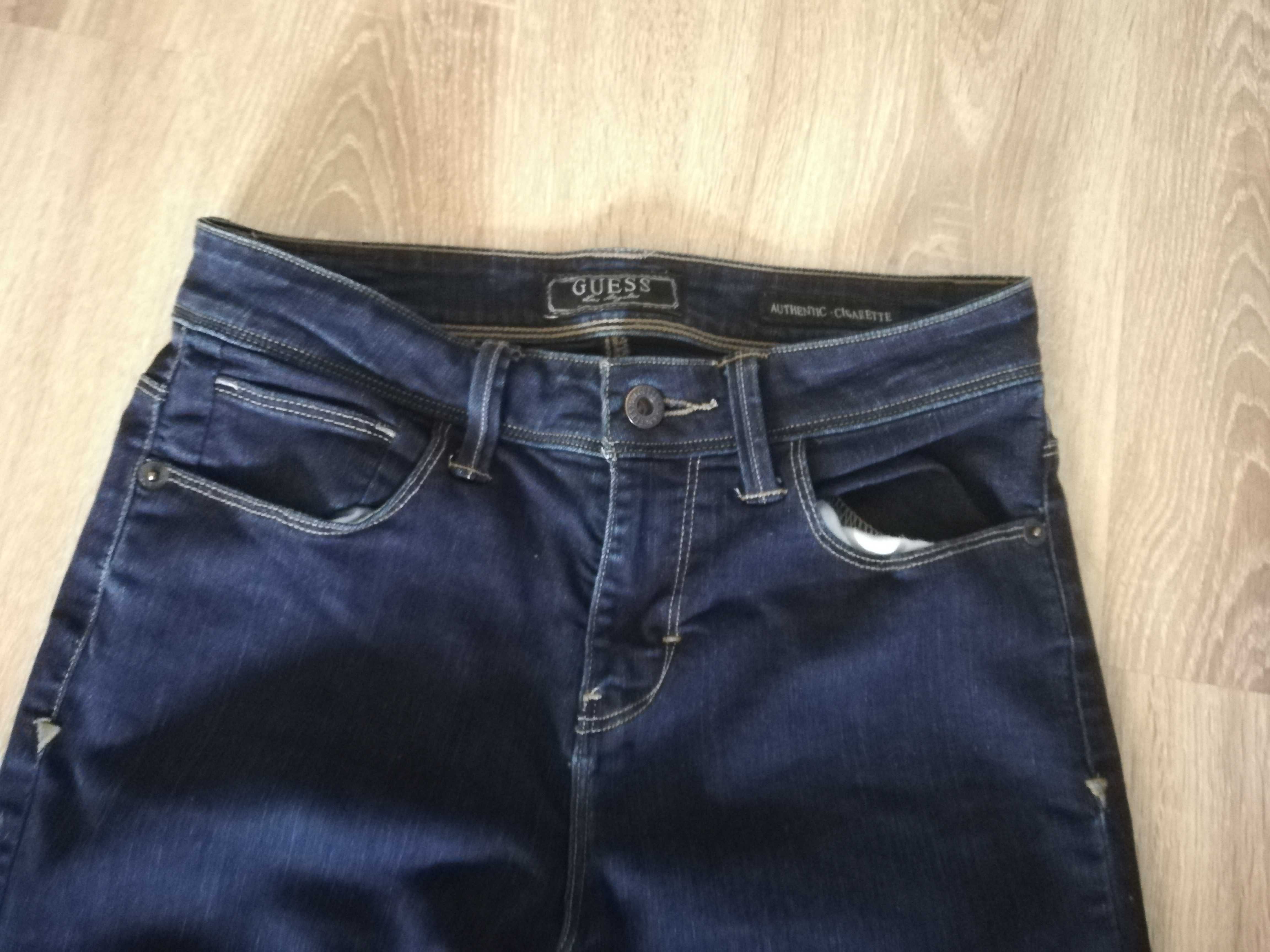 Spodnie jeansy Guess rozmiar 26 XS