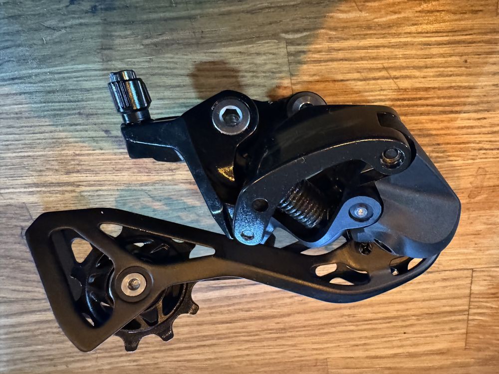 Nowa przerzutka Shimano 105 RD-R7100 12s