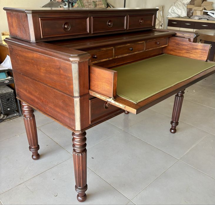 Renowacja mebli, okien, drzwi, tapicerowanie