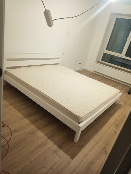 Ліжко . Ліжко двоспальне