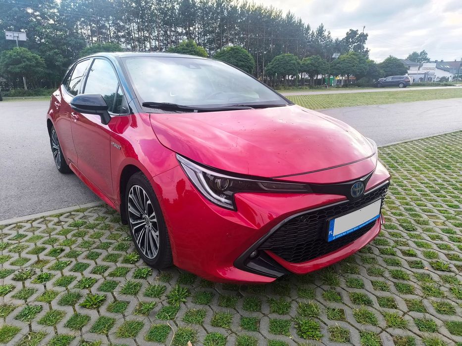 Toyota Corolla Toyota Corolla 1.8 Hybrid | Hatchback | 2021 | 43 000 km |