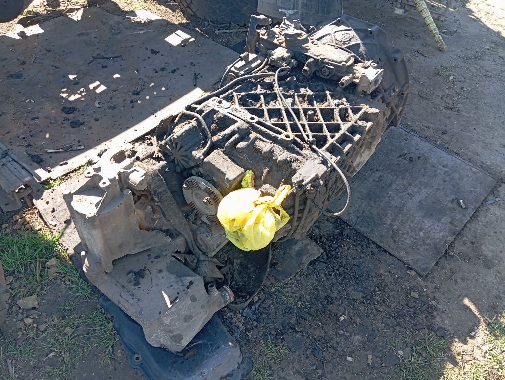 Продам Коробку переключения передач ZF 16 S 151 IT