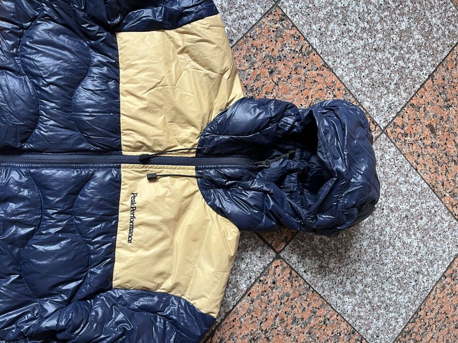 Peak Perfomance Helium Glacier kurtka ocieplana