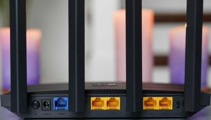 Роутер , маршрутизатор Wi Fi TpLink Archer С6U