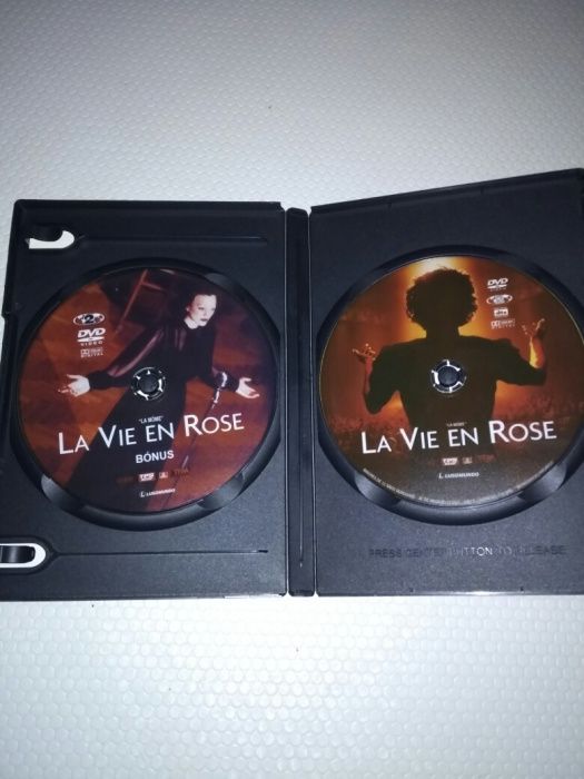 Coleção de DVDs Edith Piaf