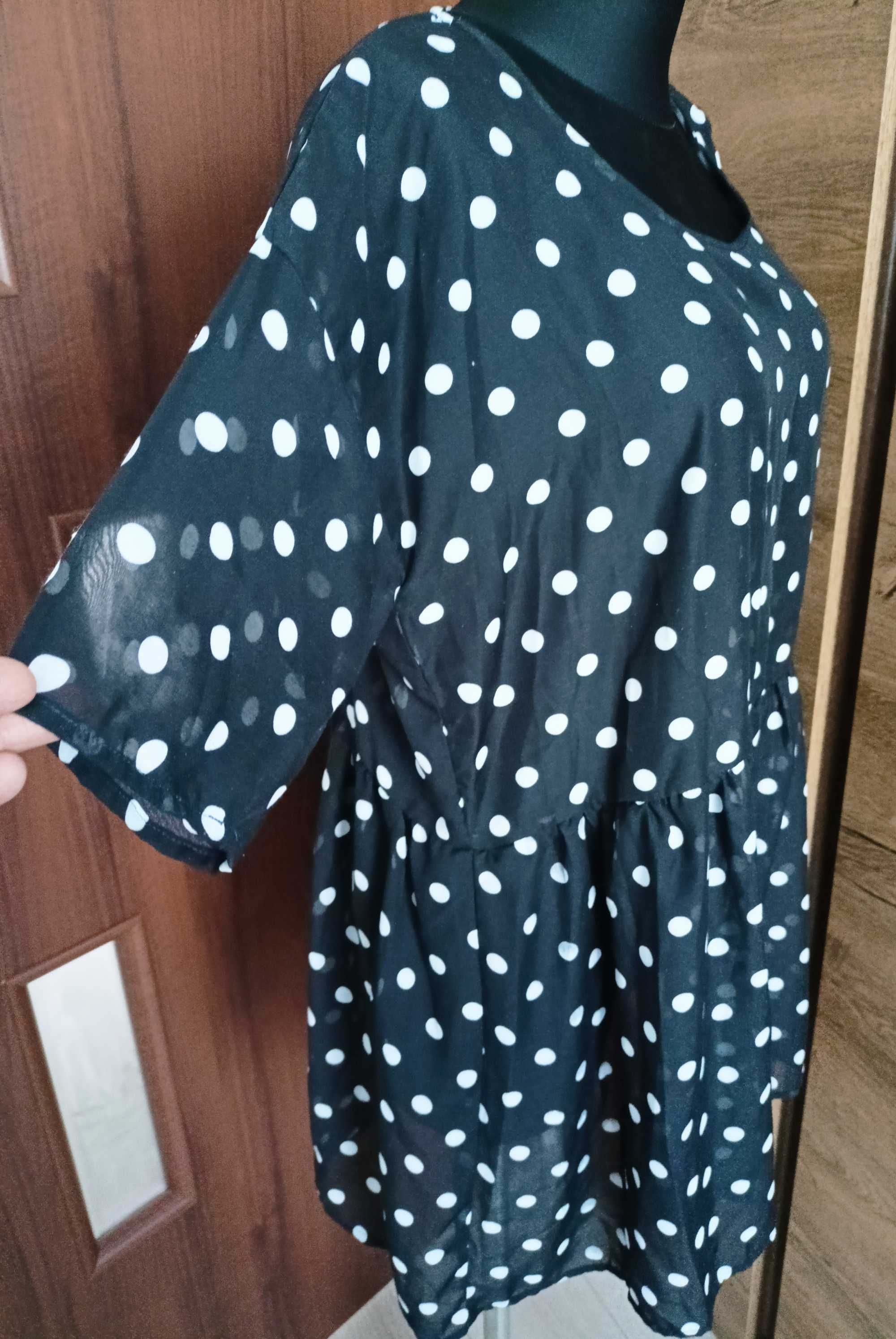 Tunika, bluza lub krótka sukienka czarna w białe kropki