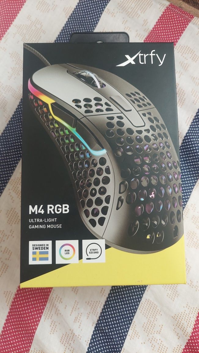 Мышь Xtrfy M4 RGB black