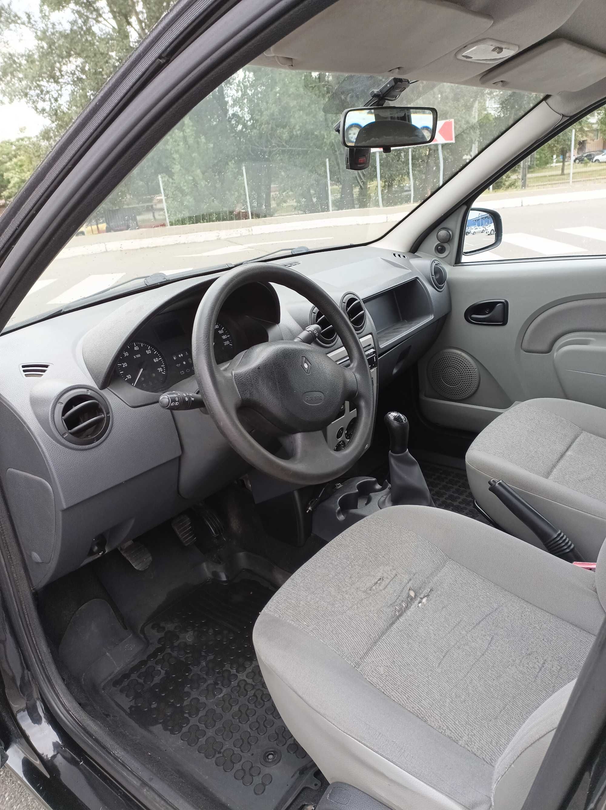 Продам Renault Logan MCV 2011