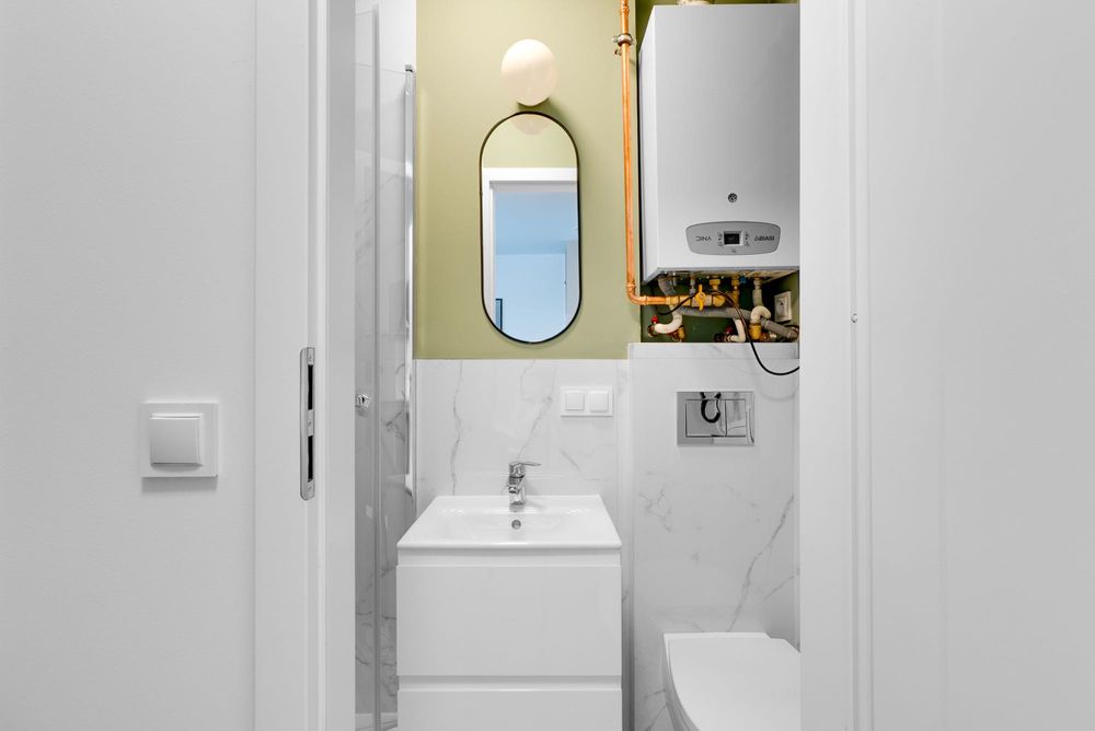 Kawalerk z  antresolą - świeżo po remoncie, ul.Siewna 17 Katowice