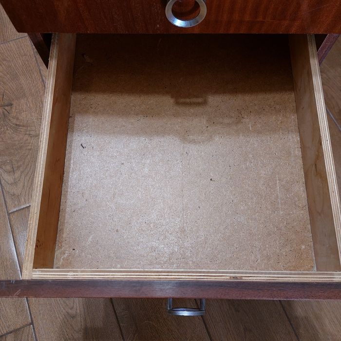 Стол двухтумбовый