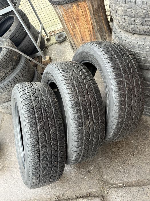 Nokian 225*60 r 17  комплект, 4 шт.
