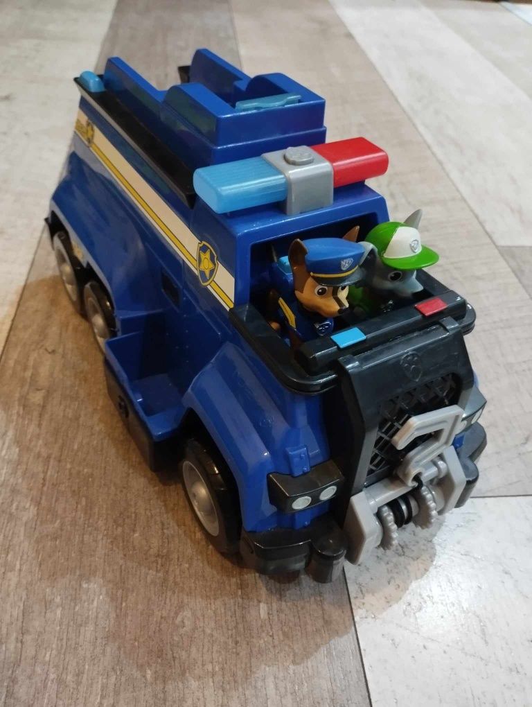 Psi Patrol Chase - duży pojazd, figurki, akcesoria.