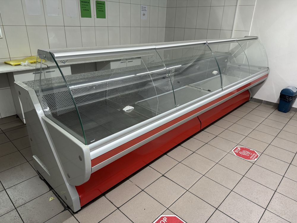 Lada Chłodnicza Mawi ciąg 4M (2x 2M) Witryna chłodnicza